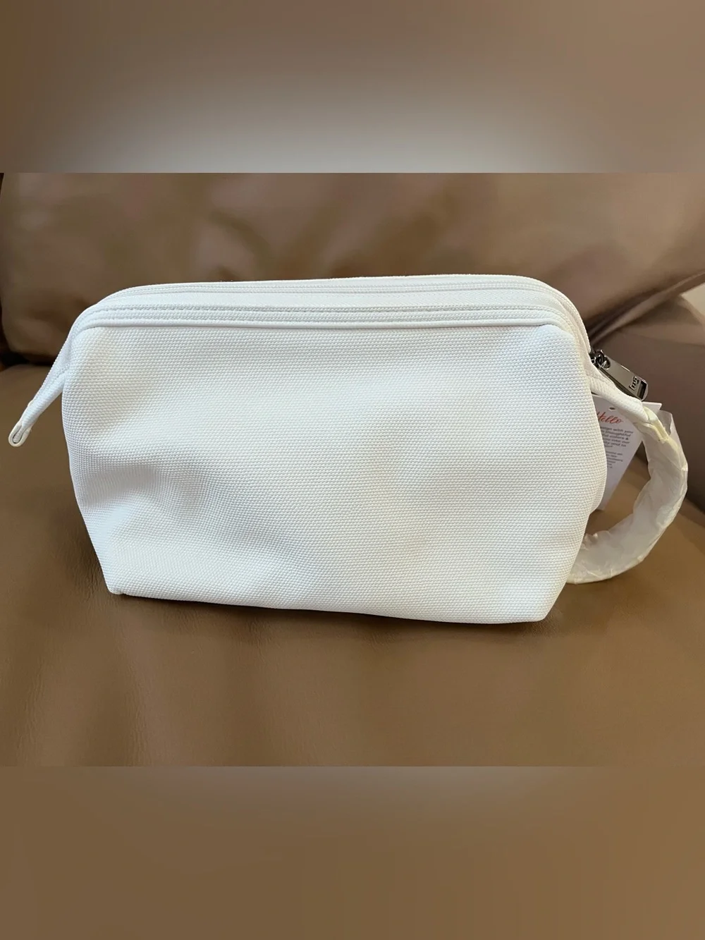 Lug Via Matte Luxe VL Toiletry Case NWT in White
